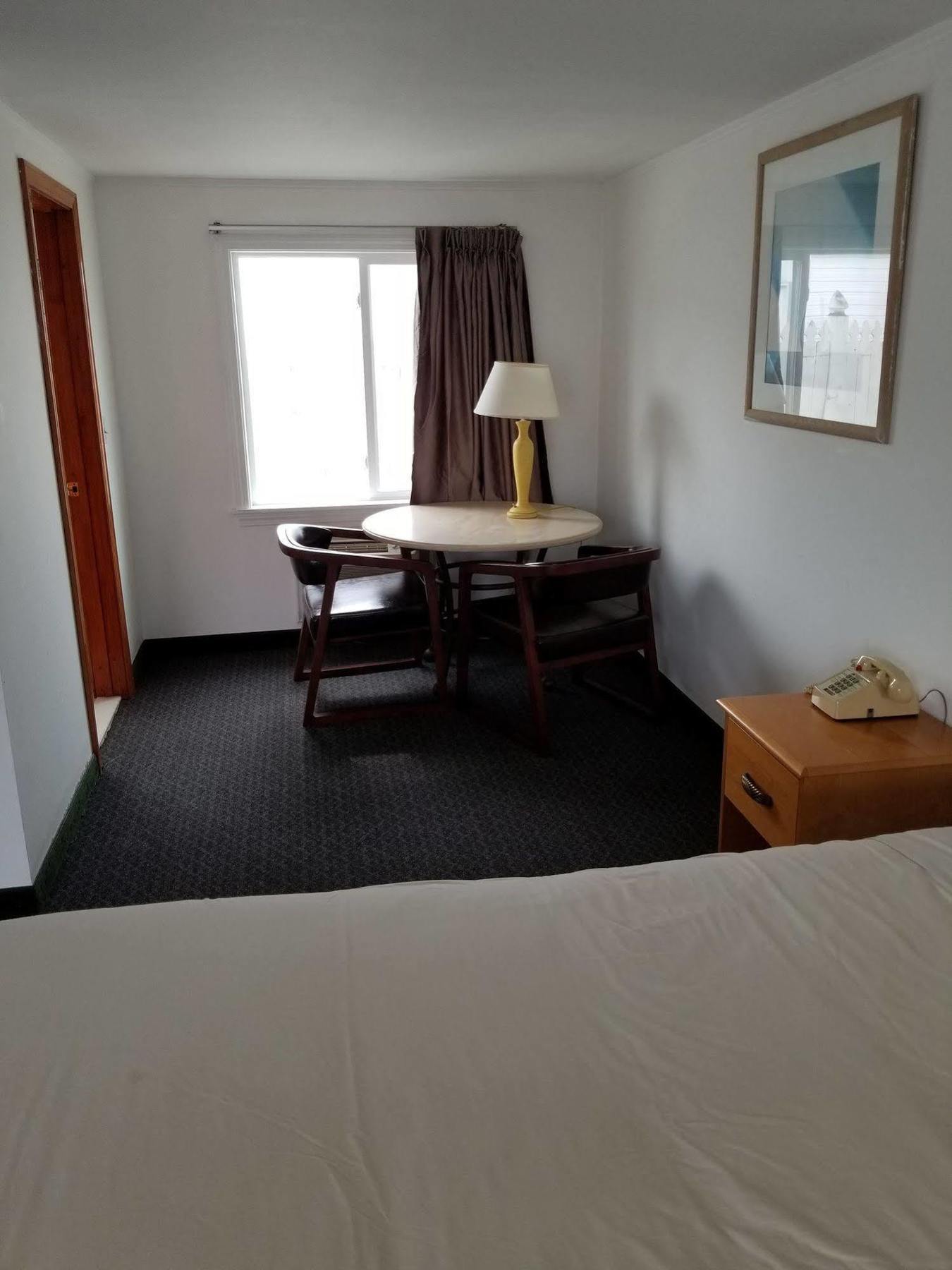 America's Value & Suites/hyannis Motel 2*
